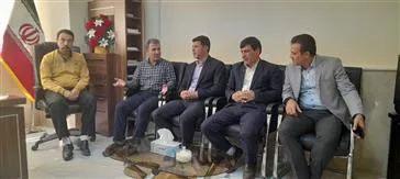 دیدار و گفتگو ریاست شبکه بهداشت و درمان  با رئیس و کارکنان اداره ورزش و جوانان شهرستان بمناسبت هفته گرامیداشت تربیت بدنی 