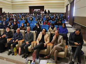 برگزاری مراسم گرامیداشت روز دانشجو در دانشکده پیراپزشکی