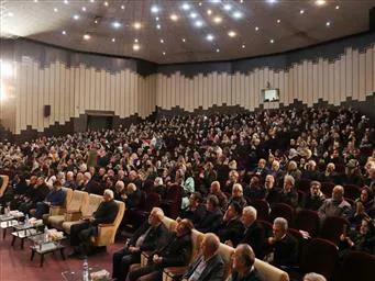 لزوم توجه به تکریم بازنشستگان