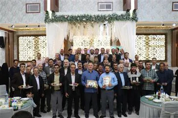 تجلیل از کارگران نمونه دانشگاه علوم پزشکی تبریز