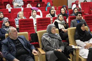 برگزاری مراسم تجلیل از اساتید بازنشسته و پیشکسوتان بیمارستان الزهرا(س) با حضور سرپرست دانشگاه علوم پزشکی تبریز