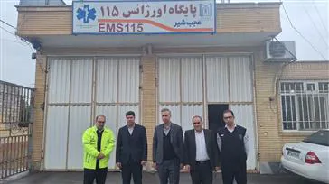 بازدید سرزنده فرماندار شهرستان از مرکز خدمات جامعه سلامت ولیعصر و اورژانس 115 شهرستان عجب شیر