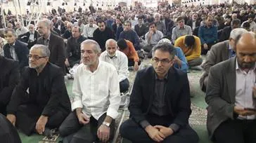 کودکانی که با گوشی بازی می‌کنند و غذای ناسالم مصرف می‌کنند از والدین خود بیمارتر خواهند بود، پس مراقب تغذیه آنها باشیم.
