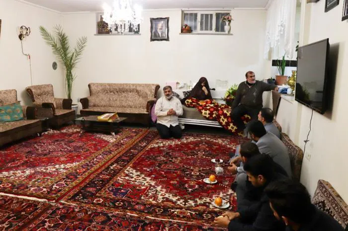 دیدار با خانواده شهید حسن زاده 
