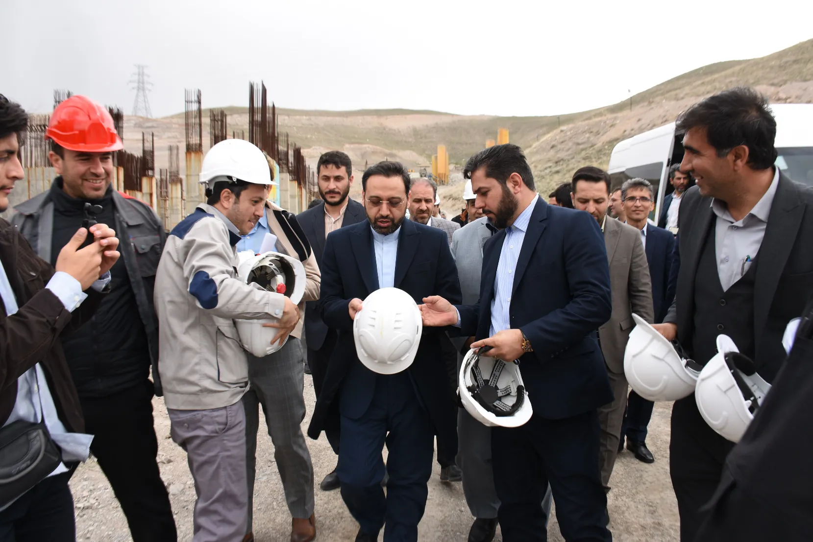بازدید استاندار از بیمارستان هزار تخت خوابی 