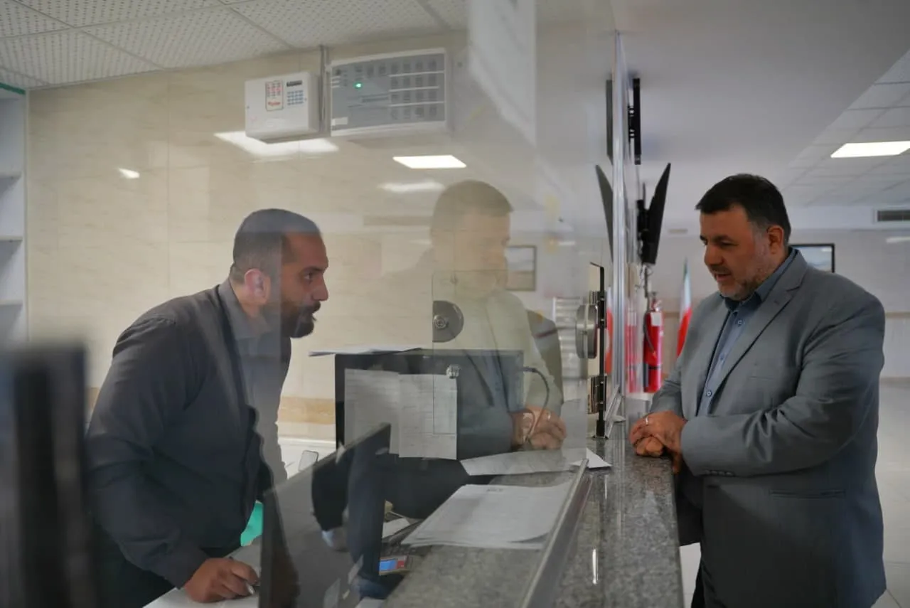 بازدید رییس دانشگاه از بیمارستان خاتم الانبیاء میانه